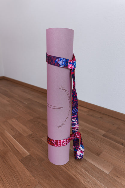 LE TAPIS DE YOGA INNOVANT EN FIBRES DE COCO incl. SANGLE